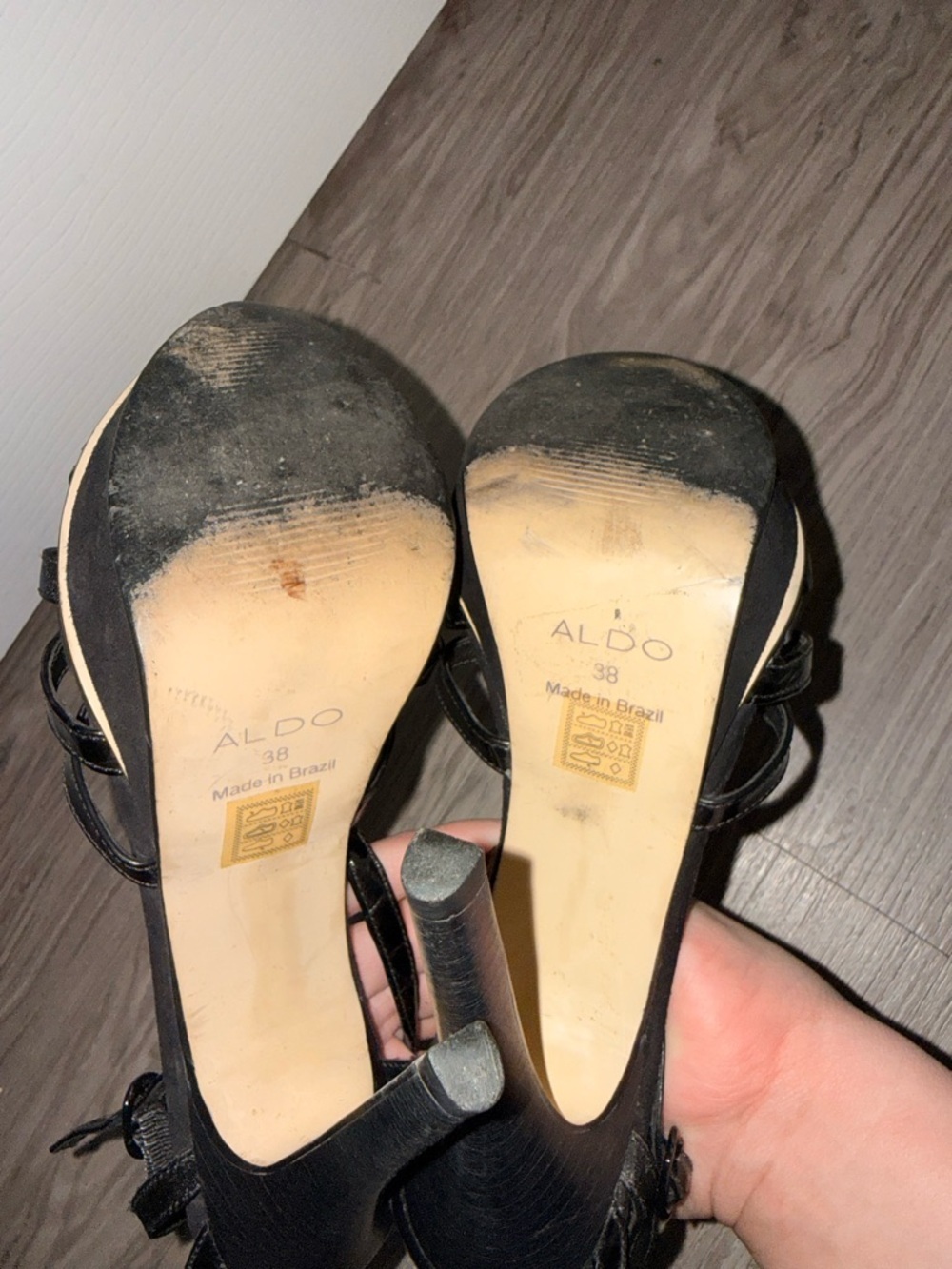 ALDO Black Strappy T‑Bar High Heels - Picture 4 of 4